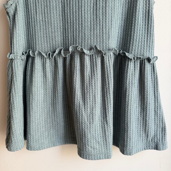 Plus size – Emery Rose Smocked High Neck Babydoll Womens Size z0XL - Picture 2 of 8